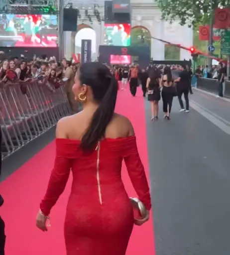 Image 10122394 from Giullia Buscacio