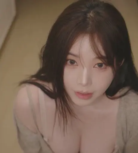 Image 10139422 from ASMR Yoon Ying | yoonyingASMR