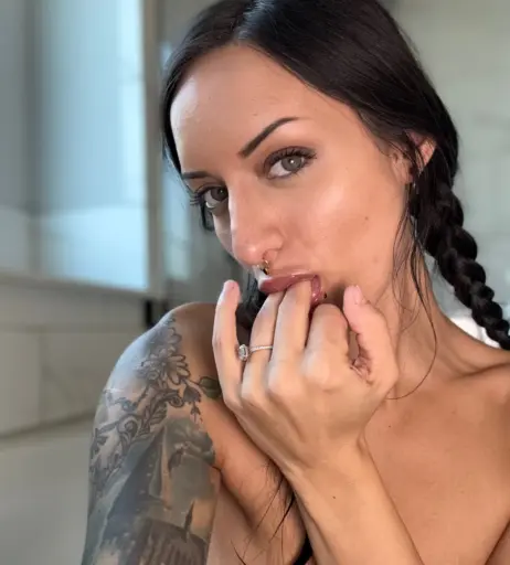 Image 10105682 from Alyx Urie | HoustonHotwife | backshotbarbie96