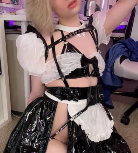 Image 10104638 from its_peachybunnn