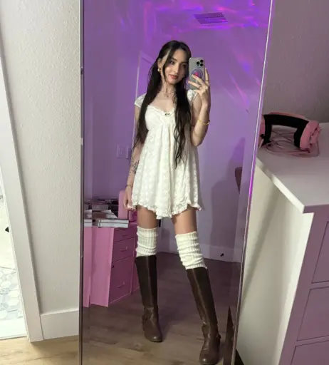Image 10196811 from beebee ASMR