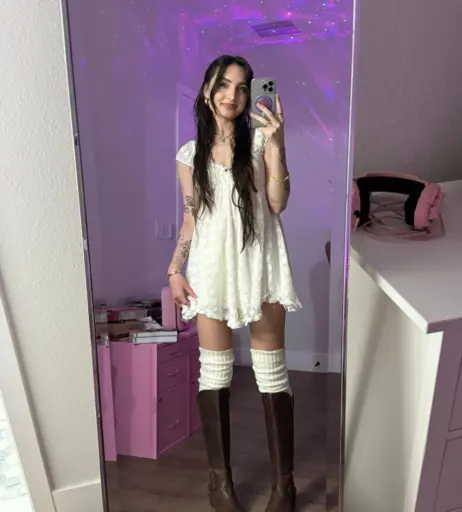 Image 10196784 from beebee ASMR