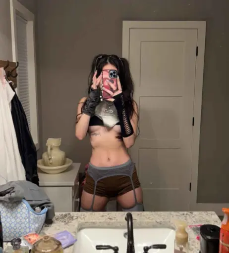 Image 10196737 from beebee ASMR