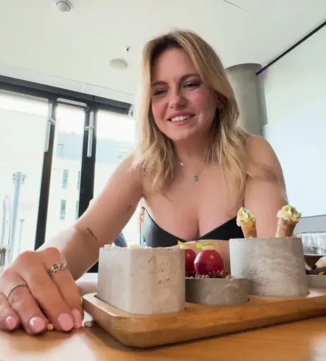 Image 1018063 from KellyMissesvlog