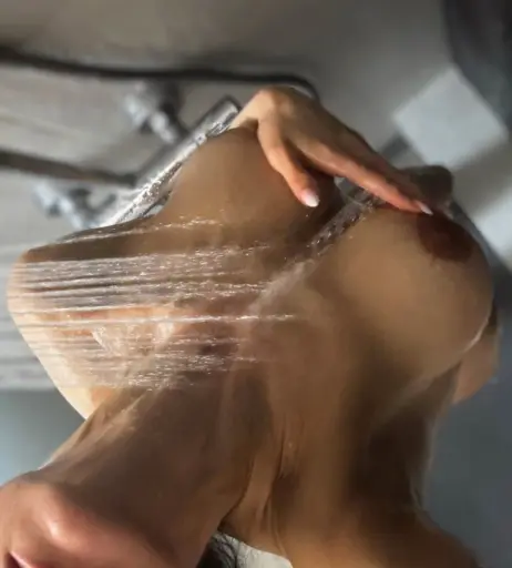 Image 10067368 from Farrah.C