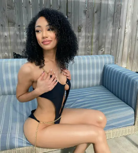 Image 10066731 from Daniellesummersxo