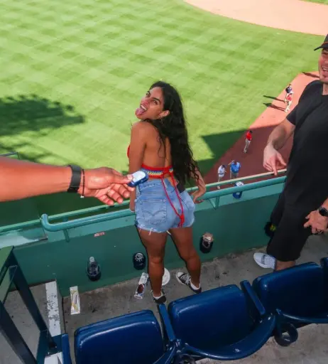 Image 10069921 from Jessie reyez