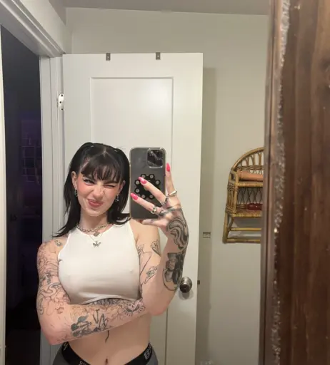 Image 10069563 from Lems7 - Emily Oram