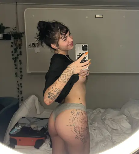 Image 10069568 from Lems7 - Emily Oram