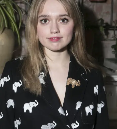 Image 10077919 from Aimee-Lou Wood