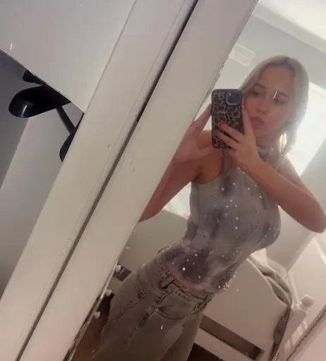 Image 10071317 from Lizzie Quinn