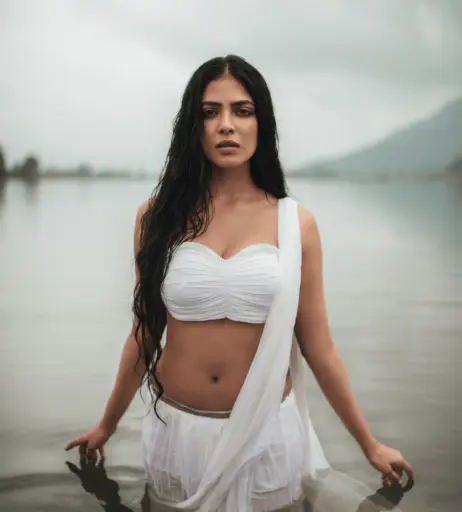 Image 10070454 from Malavika Mohanan