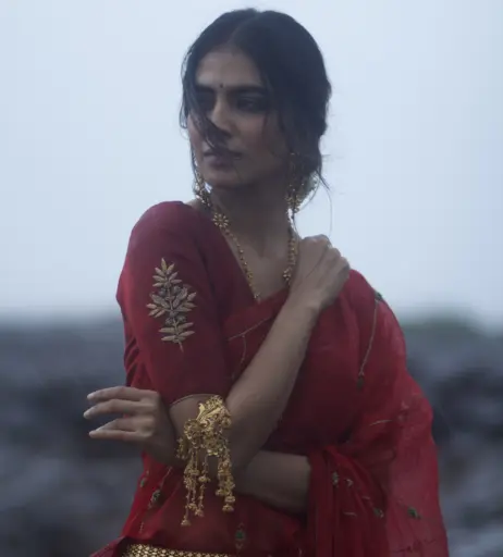 Image 10070446 from Malavika Mohanan