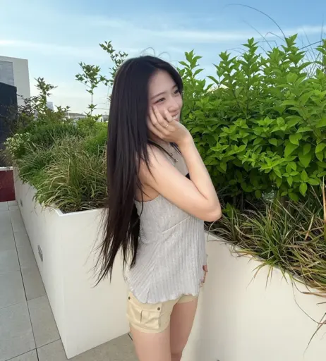 Image 10070695 from An Yujin 안유진 | YUJIN