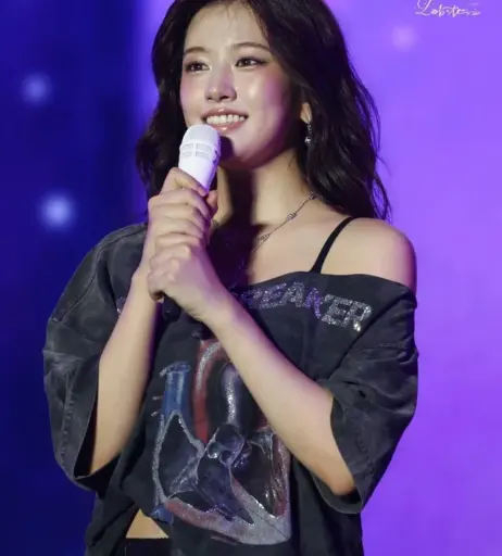 Image 10070674 from An Yujin 안유진 | YUJIN