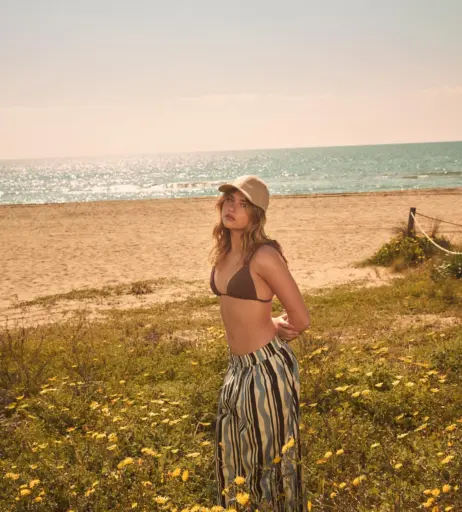 Image 10070056 from Nicole Wallace