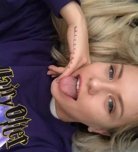 Image 1007022 from KellyMissesvlog