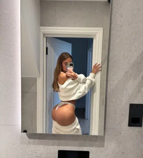 Image 10018870 from Lillian Phillips