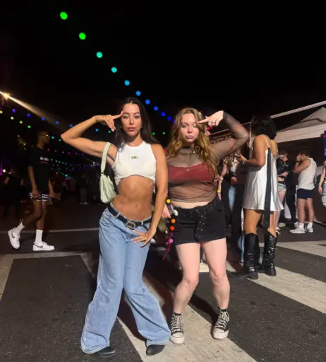 Image 10017441 from Izzybizzyspider | FBE React Girl