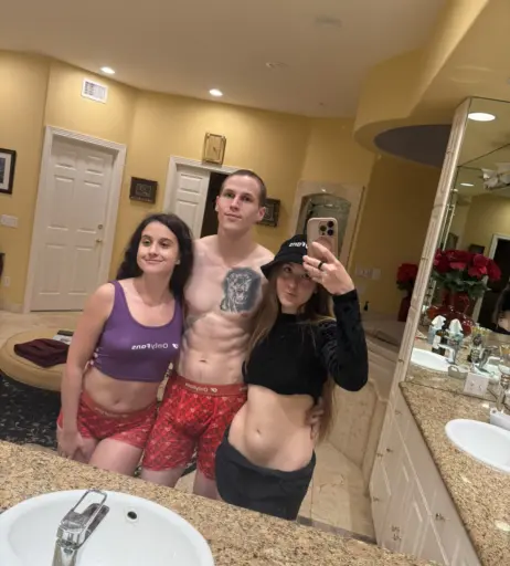 Image 10017782 from Curious_Hour / mirrajean