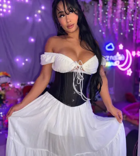 Image 10019825 from LittleAznChat