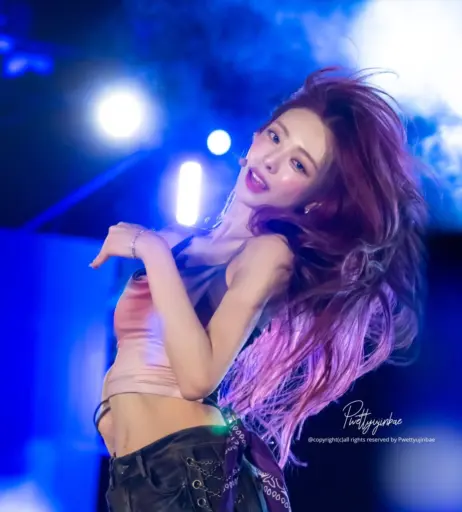 Image 10028804 from Yuna - ITZY (유나, Shin Yu Na)