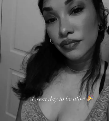 Image 10028582 from Candice patton