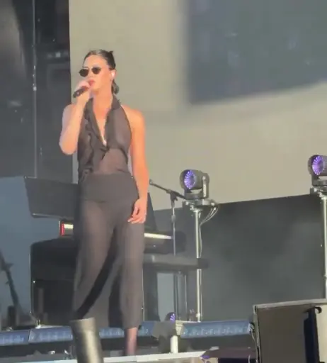 Image 10028558 from Gracie Abrams