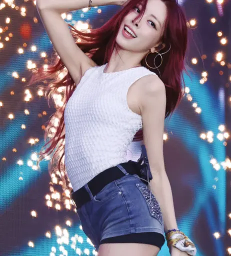 Image 10028711 from Yuna - ITZY (유나, Shin Yu Na)