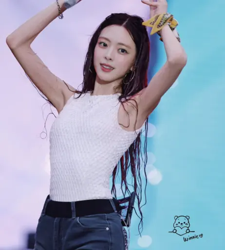 Image 10028716 from Yuna - ITZY (유나, Shin Yu Na)