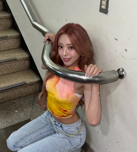 Image 10028735 from Yuna - ITZY (유나, Shin Yu Na)