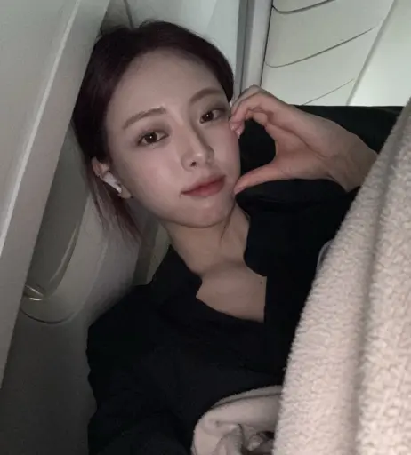 Image 10028767 from Yuna - ITZY (유나, Shin Yu Na)