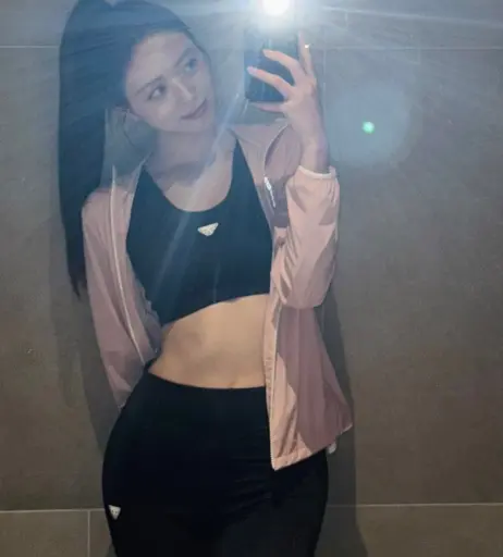 Image 10028775 from Yuna - ITZY (유나, Shin Yu Na)