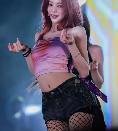 Image 10028774 from Yuna - ITZY (유나, Shin Yu Na)