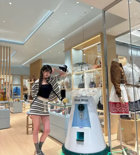 Image 10028035 from Jang Won-young / 장원영 WONYOUNG