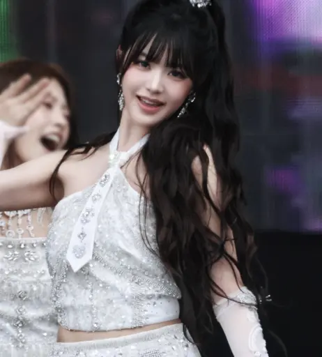 Image 10028394 from Jang Won-young / 장원영 WONYOUNG