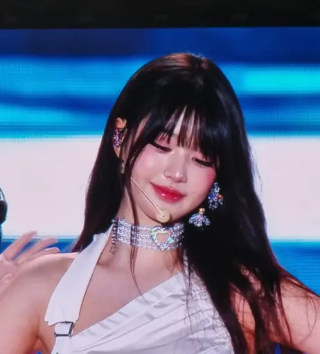 Image 10028318 from Jang Won-young / 장원영 WONYOUNG
