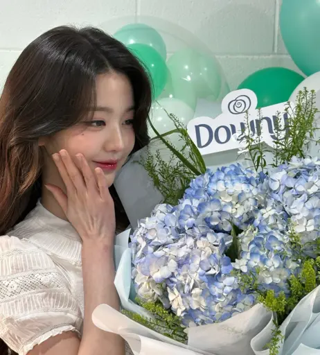Image 10028302 from Jang Won-young / 장원영 WONYOUNG