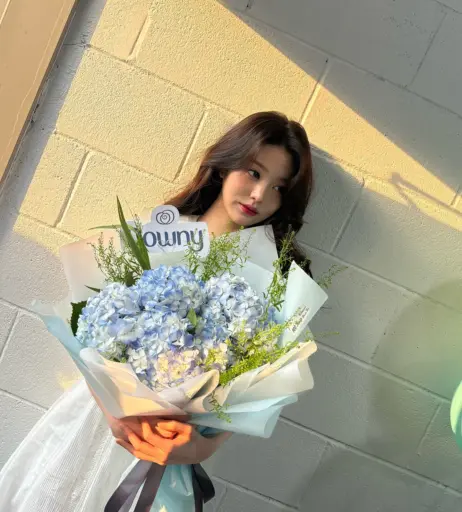 Image 10028305 from Jang Won-young / 장원영 WONYOUNG