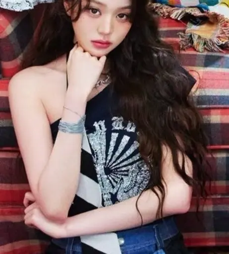Image 10028243 from Jang Won-young / 장원영 WONYOUNG