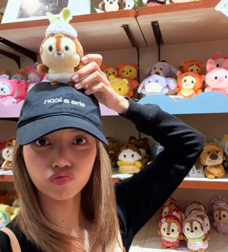 Image 10025026 from Lisa | BLΛƆKPIИK (Blackpink)