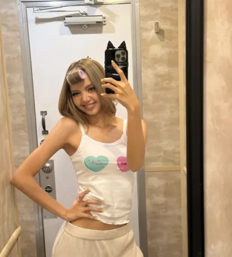 Image 10025326 from Lisa | BLΛƆKPIИK (Blackpink)