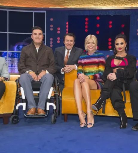 Image 10025223 from Holly Willoughby