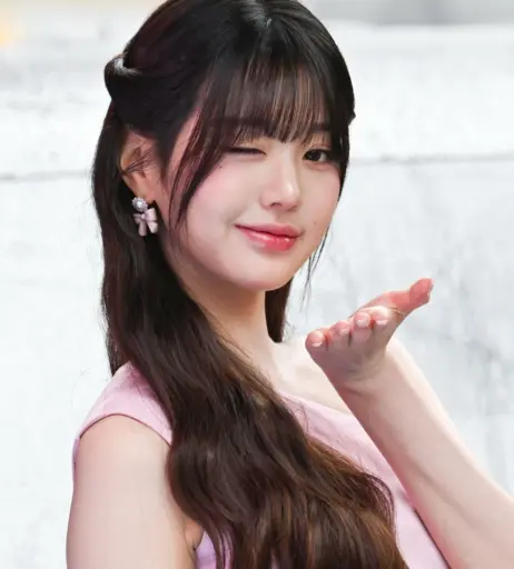 Image 10027908 from Jang Won-young / 장원영 WONYOUNG