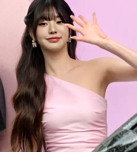 Image 10027932 from Jang Won-young / 장원영 WONYOUNG