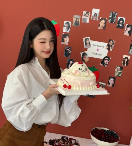 Image 10027850 from Jang Won-young / 장원영 WONYOUNG
