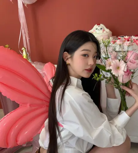 Image 10027858 from Jang Won-young / 장원영 WONYOUNG