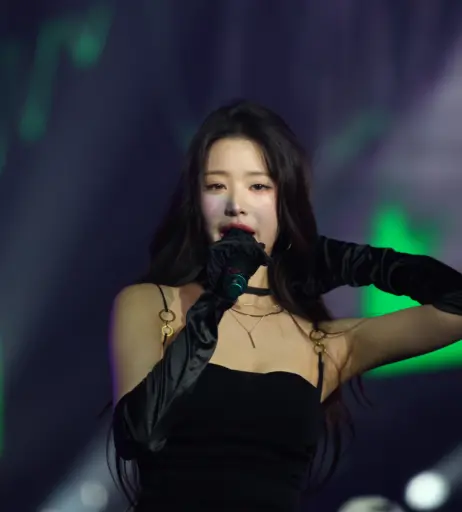 Image 10027877 from Jang Won-young / 장원영 WONYOUNG