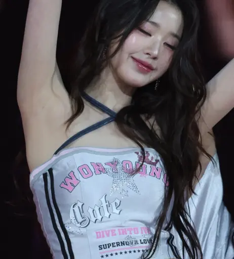 Image 10027875 from Jang Won-young / 장원영 WONYOUNG