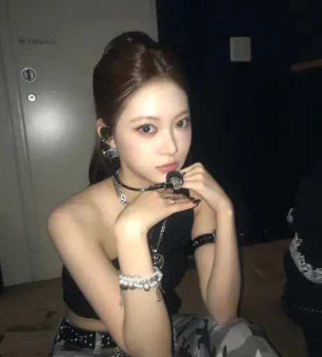 Image 10027480 from Hong Eunchae 홍은채 | LESSERAFIM